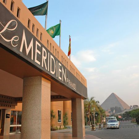 Le Meridien Pyramids Hotel & Spa Giza 外观 照片