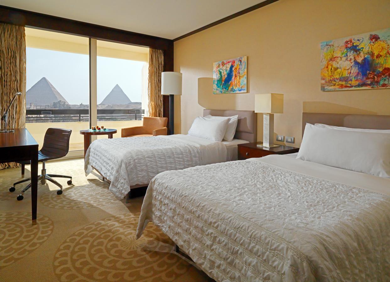 Le Meridien Pyramids Hotel & Spa Giza 外观 照片